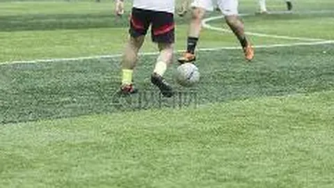 “免费公推对决：华伦西亚与杜拜之战分析”